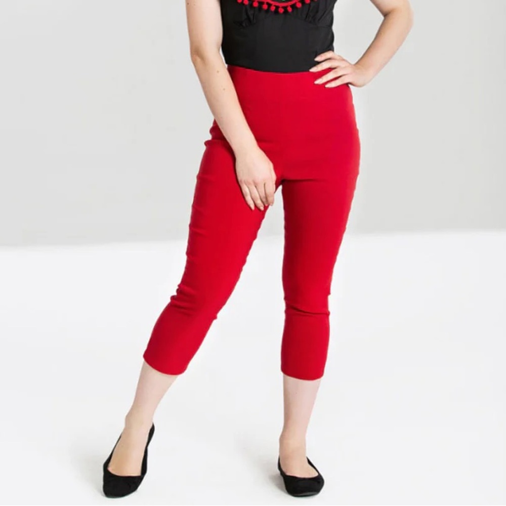 Hell Bunny Vixen Tina capris red size M